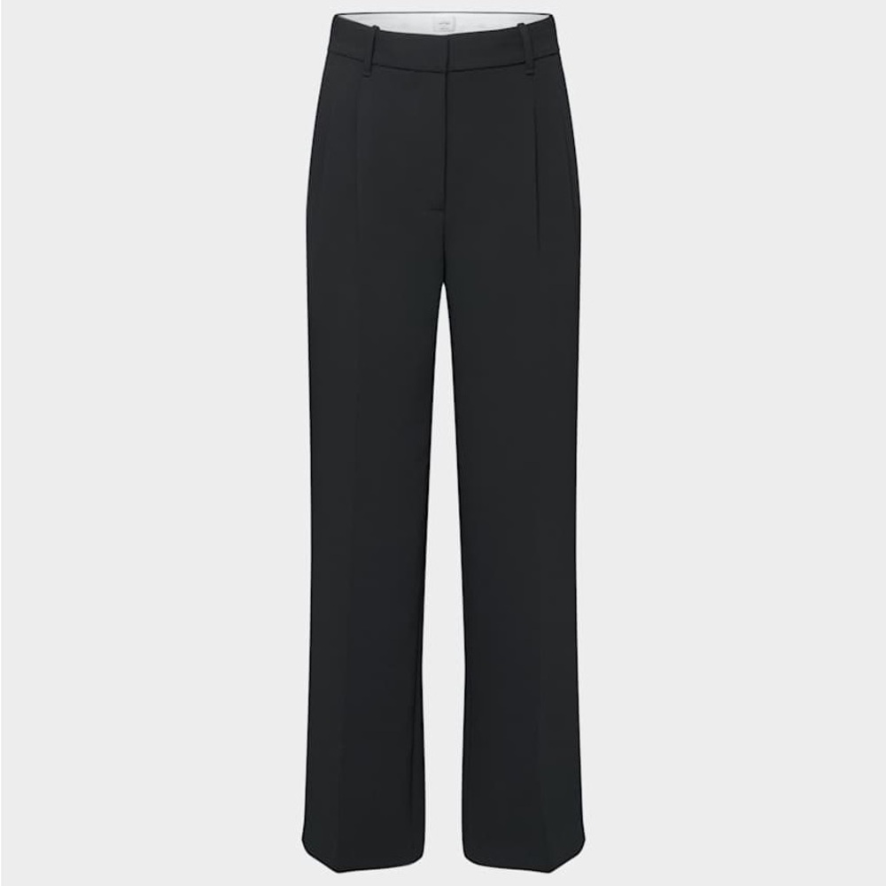 ARITZIA Effortless Wilfred Black Crepette Pants Trousers Sz 2 Short